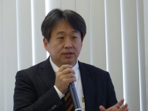 野上 泰生氏